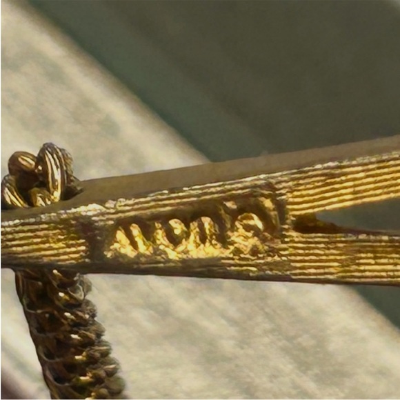 Avon Gold and Purple Pendant Necklace - Picture 4 of 7